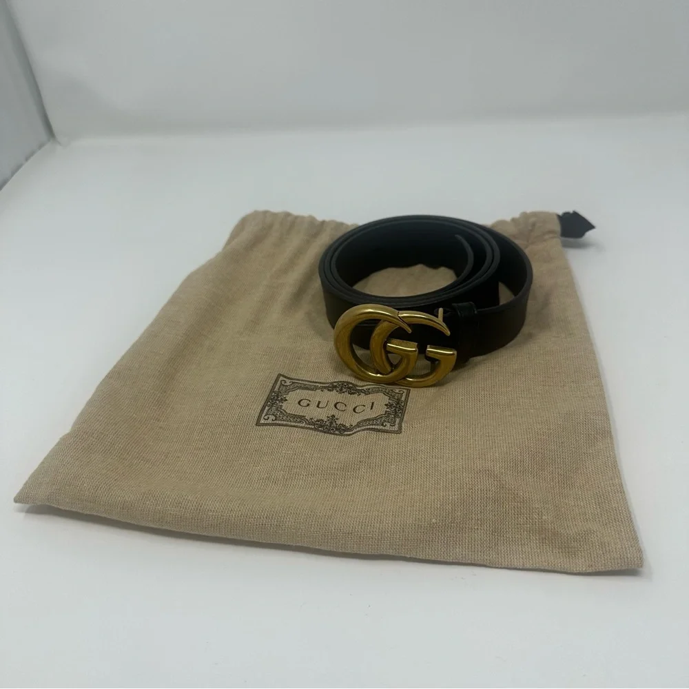 Gucci Unisex Black Belt with Gold GG Marmont Buckle
